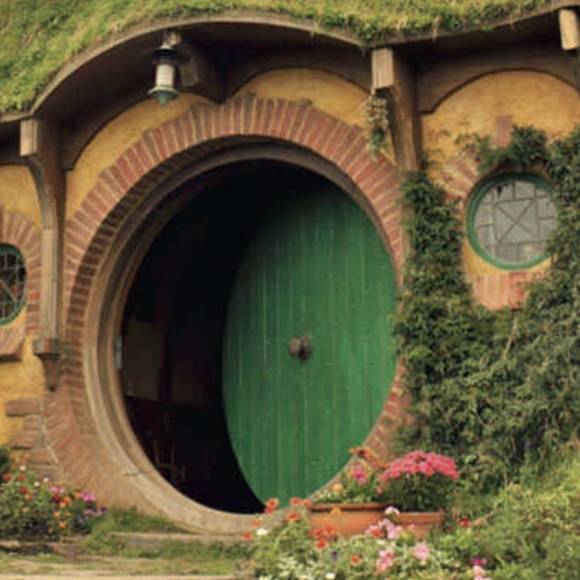 Meet your Posher, Ris - Picture 1 of 1